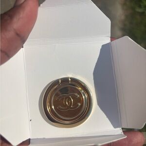 Chanel Gold GWP socket